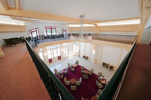 Terres De France - Le Splendid Appart hôtel Allevard