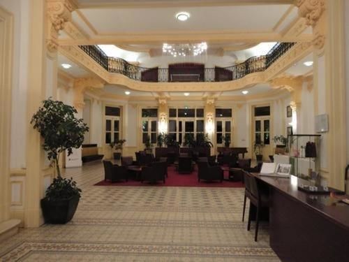 Terres De France - Le Splendid 3* Allevard