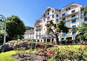 Terres De France - Le Splendid 3* Allevard